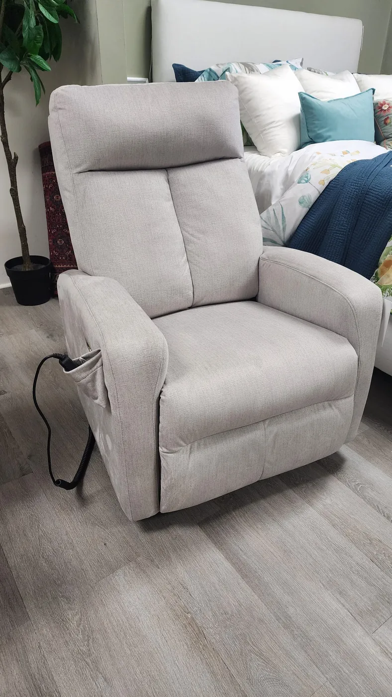 Lift recliner