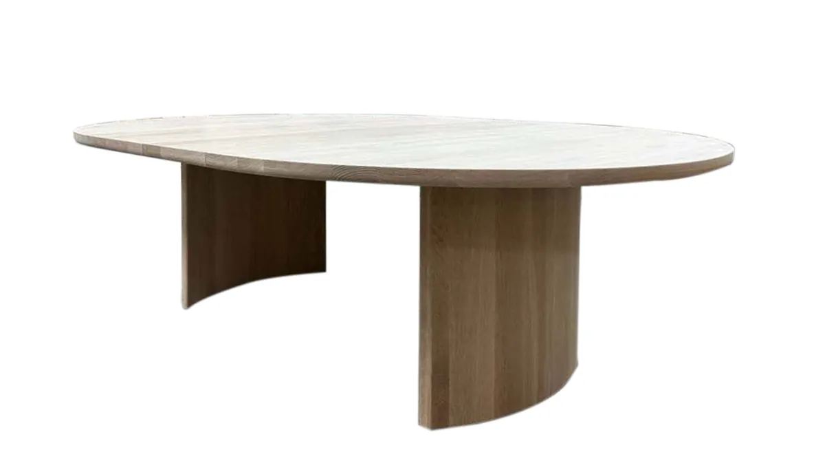 Wasaga dining table